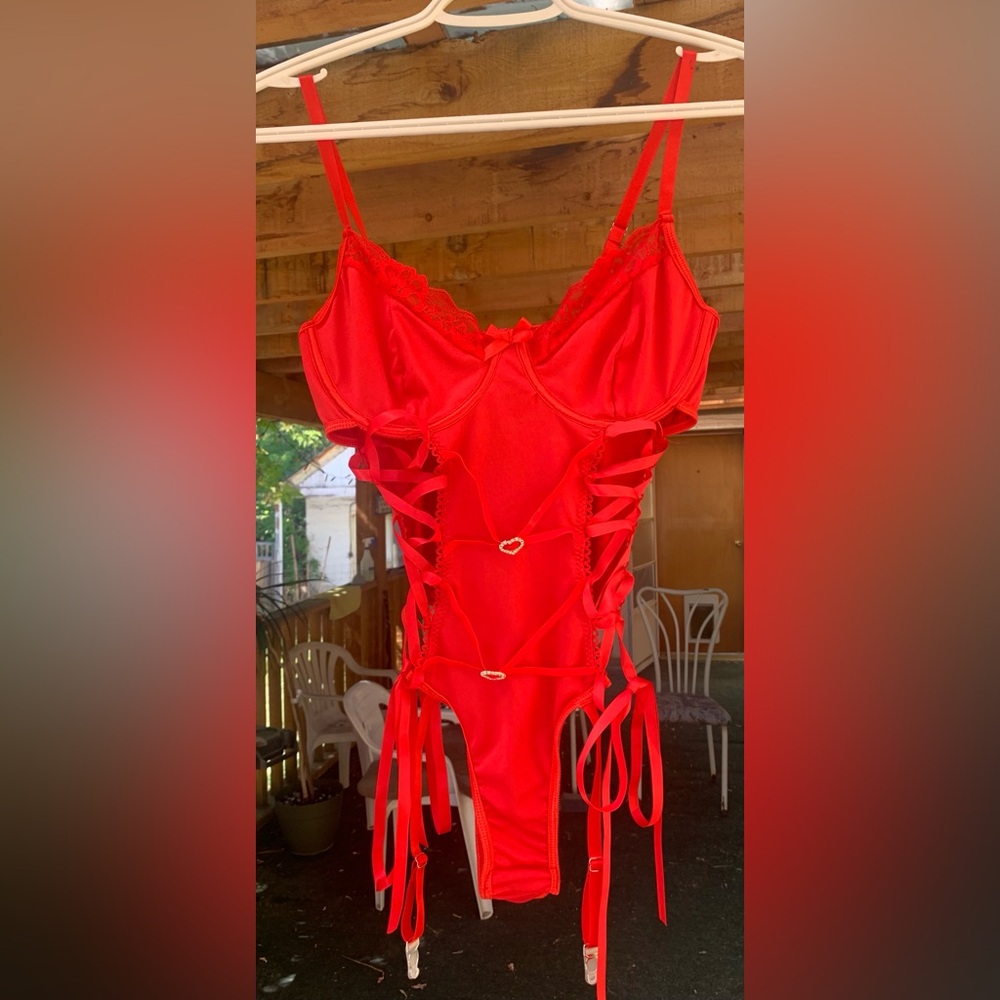 🔥Vibrant🔥Red Lace-Up Women's Chemise
